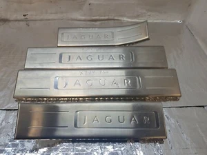 JAGUAR XJ X351 METAL KICK STRIP TREADPLATE SET AW93-13200-AE 2010 - Picture 1 of 9