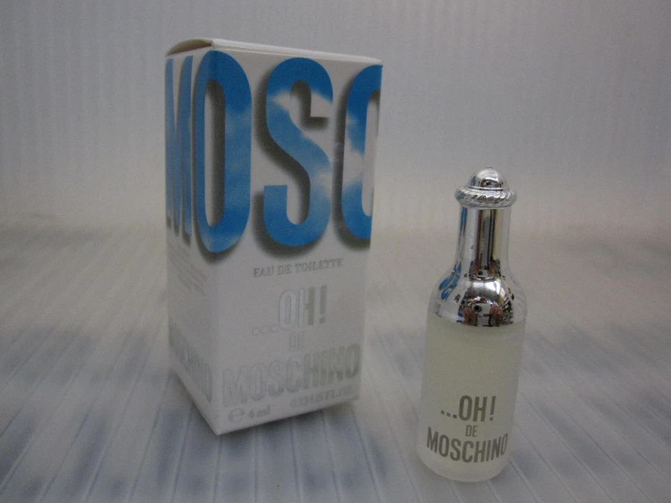 OH! DE MOSCHINO por MOSCHINO 0,13 oz / 4 ml eau de toilette para tamaño miniatura Foto 1 de 1