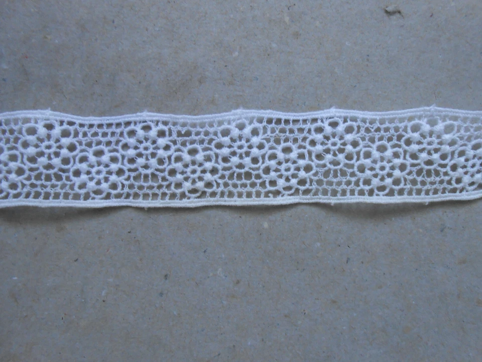 dentelle ancienne blanc 3 m largeur 2 cm - Photo 1/1