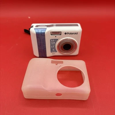 Polaroid i531 5.0 Mega Pixel 12x Point Shoot Digital Camera 2GB SD Card TESTED - Image 1 of 4
