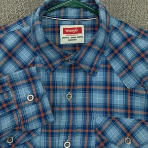 Wrangler Shirt Mens Medium Blue Red Plaid Button Up Long Sleeve Pockets - Picture 1 of 13