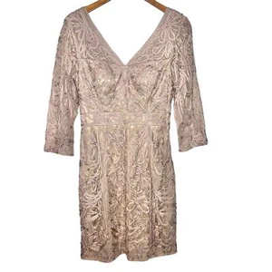 Vestido Vaina Sue Wong Encaje Bordado Cóctel Talla 12 Beige Cuello en V Manga 3/4 - Imagen 1 de 7