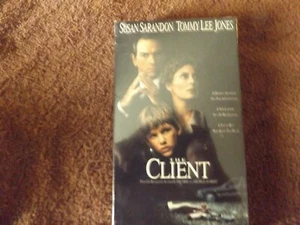 VHS The Client Tommy Lee Jones Susan Sarandon PG-13 Drama Brand New Sealed - Imagen 1 de 2