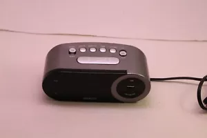 Sharp SPC546C Digital Alarm Clock With USB Port - Picture 1 of 4