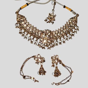 Kundan Wedding Jewelry Indian Maang Tika Bollywood Kada Chuda Jhumka Set A - Picture 1 of 10