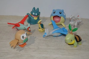 Lote de figuras Pokemon JAKKS Pacific Tomy Mcdonalds Latias Reshiram Cyndaquil Spheal - Imagen 1 de 13