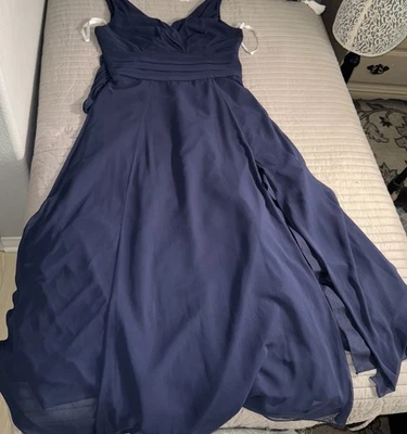 Vestido Formal David's Nupcial CHIFFON VESTIDO DE DAMA DE HONOR Azul Marino Talla: 14 Foto 1 de 4