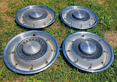 Conjunto de 4 1969 Chrysler New Yorker Newport 15" Deluxe calotas tampas de roda 69  - Imagem 1 de 4