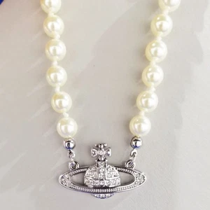 Vivienne Westwood Pearl Choker Necklace Silver Tone Orb Pendant Authentic Gift - Picture 1 of 5
