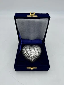 Solid Radiance Heart Keepsake Funeral Cremation Urn, 3 Cubic in New In Case - Picture 1 of 5