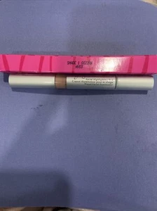 MARY KAY SIGNATURE LINE~FACIAL HIGHLIGHTING PEN~SHADE 1 - Picture 1 of 1