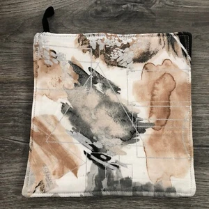 Topflappen grau hellbraun silber geometrisch gesteppt Topflappen Handarbeit MCM - Bild 1 von 6