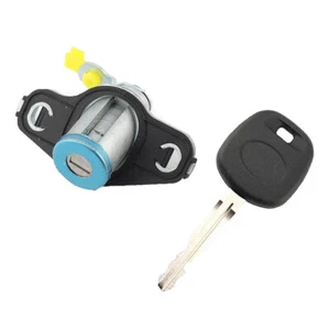 ​Trunk Lid Latch Lock Cylinder & Key 69055-02030 For Toyota Corolla 2003-2008 - Picture 1 of 6