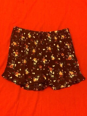 XHILARATION BURGUNDY FLORAL SHORTS: SIZE XXL (NEW WITH TAGS) - Image 1 of 2