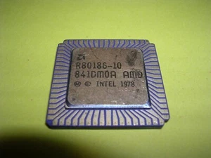 Advanced Micro Devices (AMD) R80186-10 (80186) 16-Bit Microprocessor / CPU - 1/3 - Picture 1 of 2