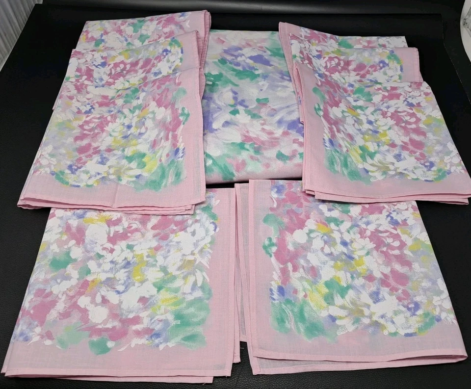 Zucchi Italy Napkin And Round Tablecoth Set - 9 Piece - Image 1 of 4