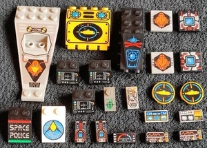 Lego bedruckte Fliesen Computer Bildschirm Steuerung Vintage Weltraum Zubehör Konvolut Lot - Bild 1 von 5