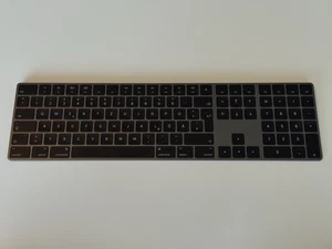 Apple Magic Keyboard mit Ziffernblock Typ A1843 wie NEU - Bild 1 von 1