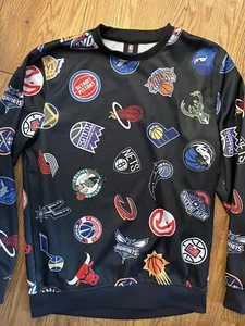 NBA Logos All Over Print UNK Crewneck Sweater Size Men’s Small - Picture 1 of 5
