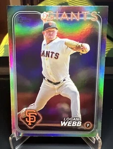 2024 Topps Series 1 #4 Logan Webb Rainbow Foil Parallel SP Giants - Picture 1 of 2