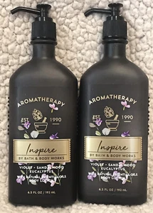 2- Bath & Body Works Aromatherapie Inspire Veilchen Sandelholz Eukalyptus Körper Set. - Bild 1 von 3