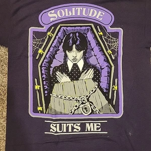 Spirit Halloween Exclusive Wednesday Official Tshirt Large Solitude Suits Me  - Picture 1 of 3