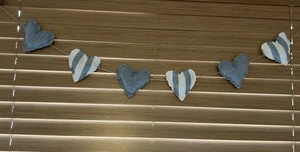 Handmade Stripes & Plain , linen look fabric , Heart Garland , FREE POSTAGE - Picture 1 of 2