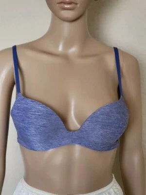 Sujetador pushup Pink Victorias Secret azul con aros talla 32B Foto 1 de 4