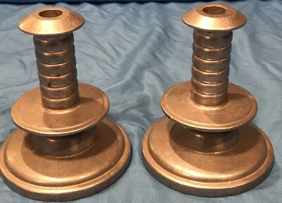 Candelabros de colección de peltre armetale 6-1/2" de alto Wilton Columbia Foto 1 de 4