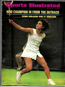 1971  Sports Illustrated  EVONNE GOOLAGONG   Wins WIMBLEDON      NO LABEL  VG
