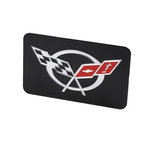 Placa de escape con logotipo Corvette C5 1997-2004 pintada negra - Imagen 1 de 2