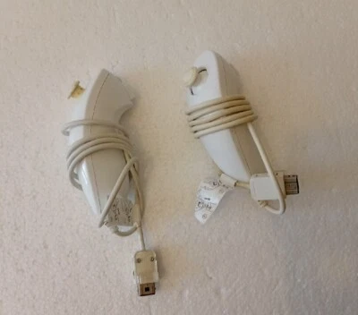 Two Official Nintendo Wii Nunchuks Pre Owned White Good Working Order  - Image 1 of 4
