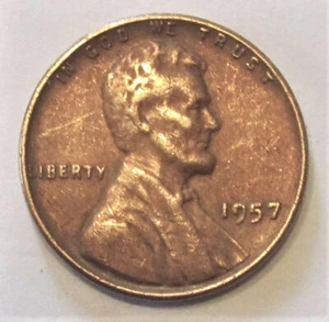 1957 P United States Lincoln Toned Copper Wheat Penny - combined shipping - Picture 1 of 2