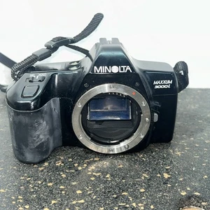 Minolta Maxxum 3000i Body - Camera For Parts - Picture 1 of 5