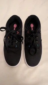 Heely Heelys Black Sneaker Skates with Rainbow Eyelets EUC Size 5 Youth Kids - Picture 1 of 6