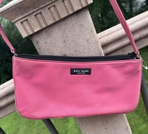 Kate Spade Y2K Nylon Geldbörse "Pia" - Bild 1 von 6