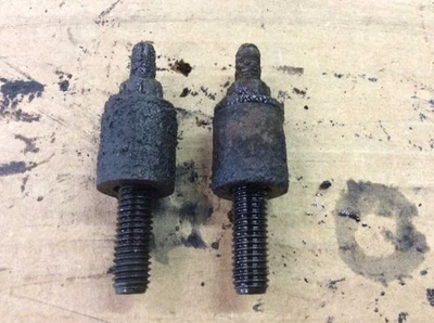 03 04 05 06 07 FORD F250 F350 6.0 6.0L ESCAPE COLECTOR PRINCIPAL PERNOS CANTIDAD 2 Foto 1 de 4