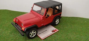 JEEP WRANGLER cabriolet fermé capote soft top rouge 1/18 SOLIDO voiture miniatur - Picture 1 of 7