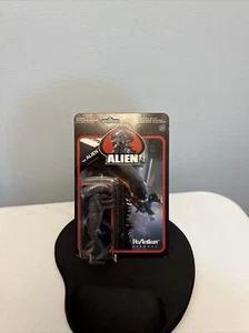 Alien Action Figure ReAction 1979 Replica Funko 2013 Super 7 NEW -SEALED - Picture 1 of 6