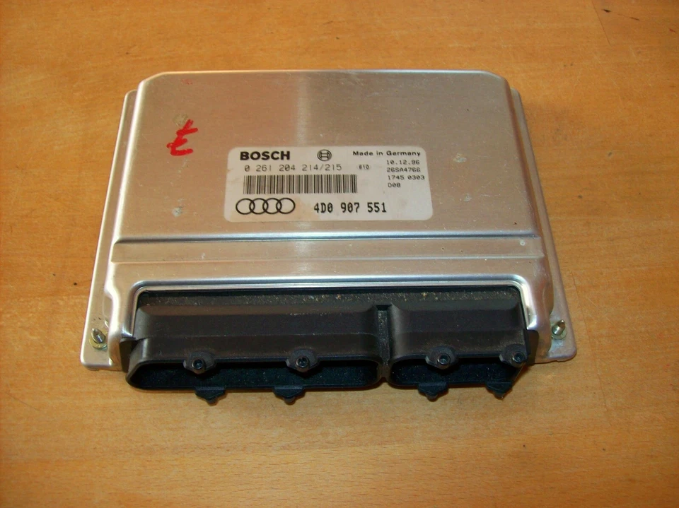 Centralina Audi A4 2.8 30V ACK 4D0907551 142KW 0261204214/215 10.12.96 - Immagine 1 di 1