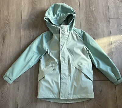 Chaqueta de lluvia con capucha con cierre de cremallera verde talla S Cat & Jack para niñas + chaleco con cremallera Foto 1 de 4