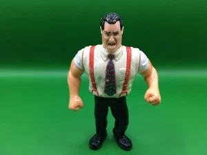 Figura de lucha libre de WWF IRS - Imagen 1 de 5