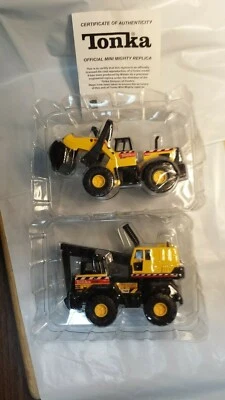 Lot of 2 Tonka Maisto 1/43 Backhoe 762906 Bulldozer 762898  - Image 1 of 3