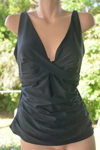 NEW  Swimwear BLACK TANKINI Top Size 16. RUCHED/Crossover Bodice. Tummy Control - Bild 1 von 1