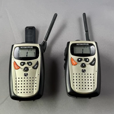 Audiovox FR-530 双向无线电对讲机一对已测试可用 — 第 1/4 张图片