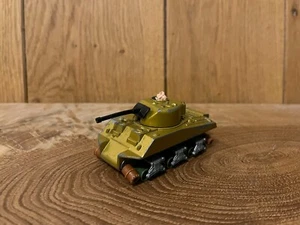 Matchbox BattleKings K101 Sherman estado chatarra de tanque (335/033) - Imagen 1 de 5