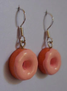 Take the donut! earrings doughnut pastry Amanda Palmer krispy funky cute pink - Imagen 1 de 2