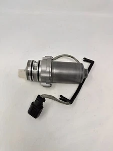 Rear Final Drive Differential Motor Pump 02004763 - Bild 1 von 4