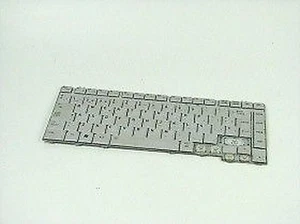 Keyboard Defective From Toshiba A300-25K 6307646-45832 - Afbeelding 1 van 1