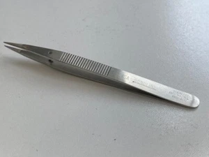 Fine Tip Serrated Tweezer B20ASA BONDLINE 110mm Electronics Precision Micro - Picture 1 of 24